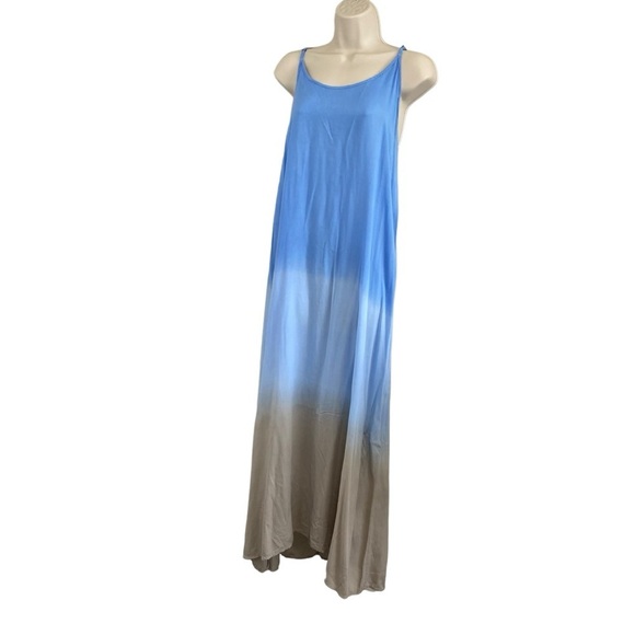 mele beach - blue ombre maxi dress - M (OS) - Picture 2 of 13